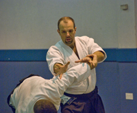 Simon Whittaker sensei - describing ikkyo (uke: Matt Mumford)